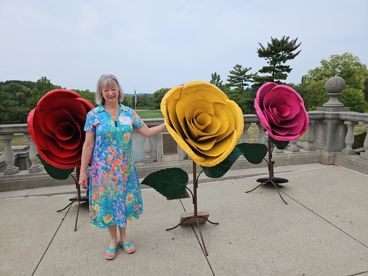 Ault in Bloom 2025
